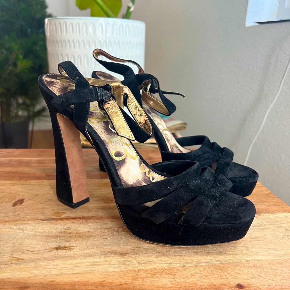 Sam Edelman Velvet platform stiletto